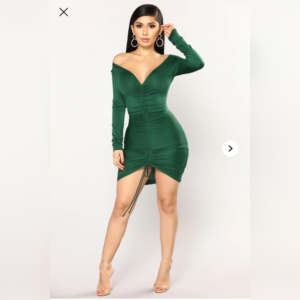 Fashion Nova Green Long Sleeve Dress